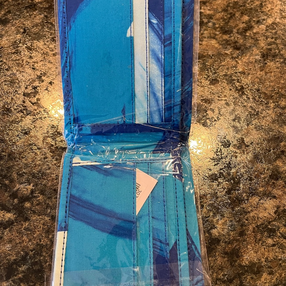 Blue Wallet - Picture 5 of 5